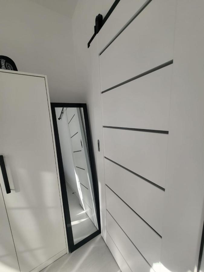 Przytulny Apartament Z Kominkiem Przy Jeziorze Borne Sulinowo Zewnętrze zdjęcie